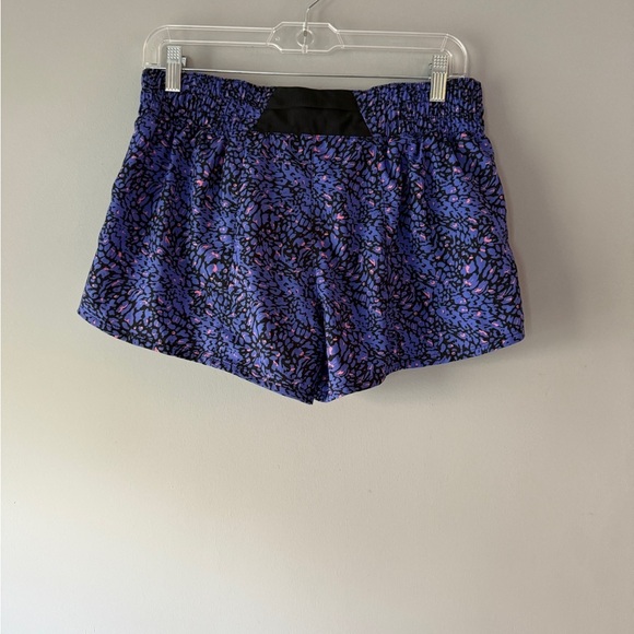 Nike Women's Dry-Fit Lined Shorts - Size M - Picture 7 of 9